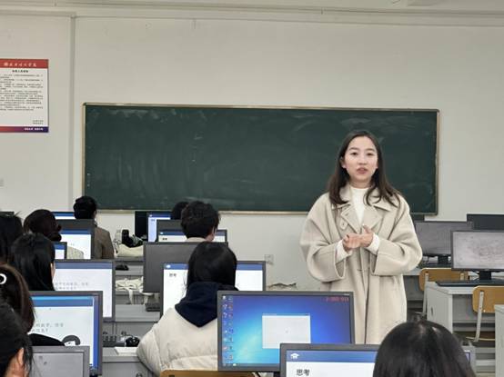 DE27B69675FC768B6B8677F431E4B365